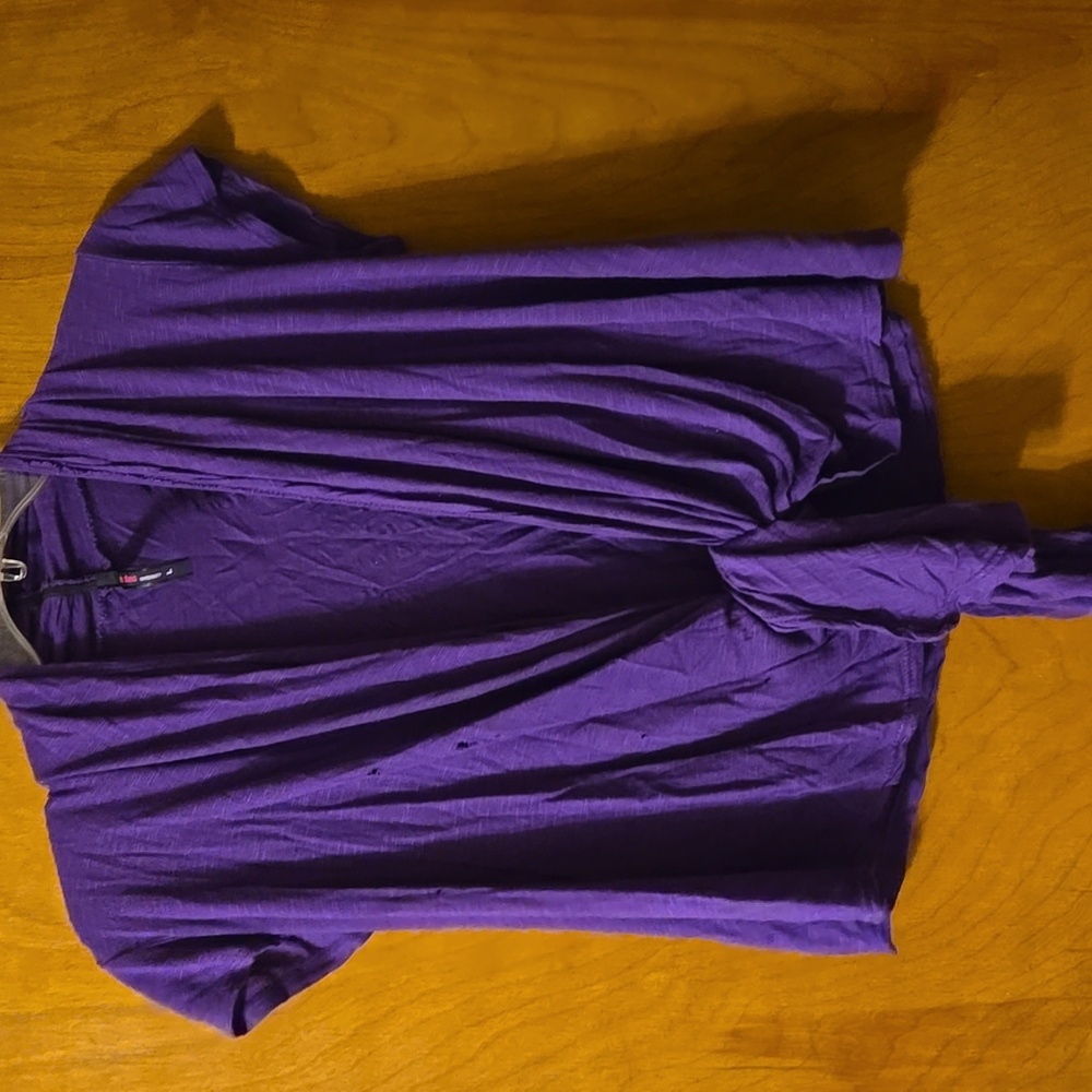 Purple Angel Wing Women's Top Size Large: C - Picture 3 of 8